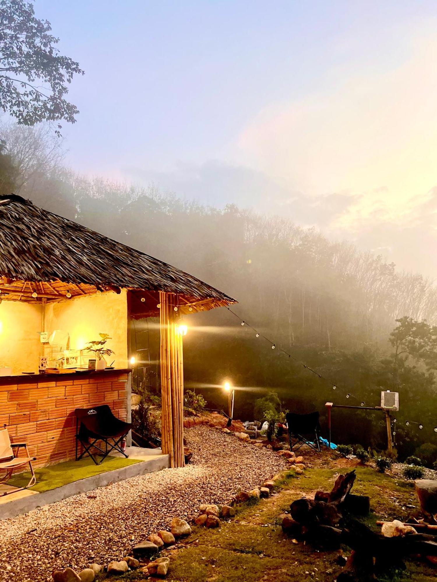 Camping Phutajoy Khaosok แคมป์ปิ้งภูตาจ้อยเขาศก Ban Thung Lang Tham Extérieur photo
