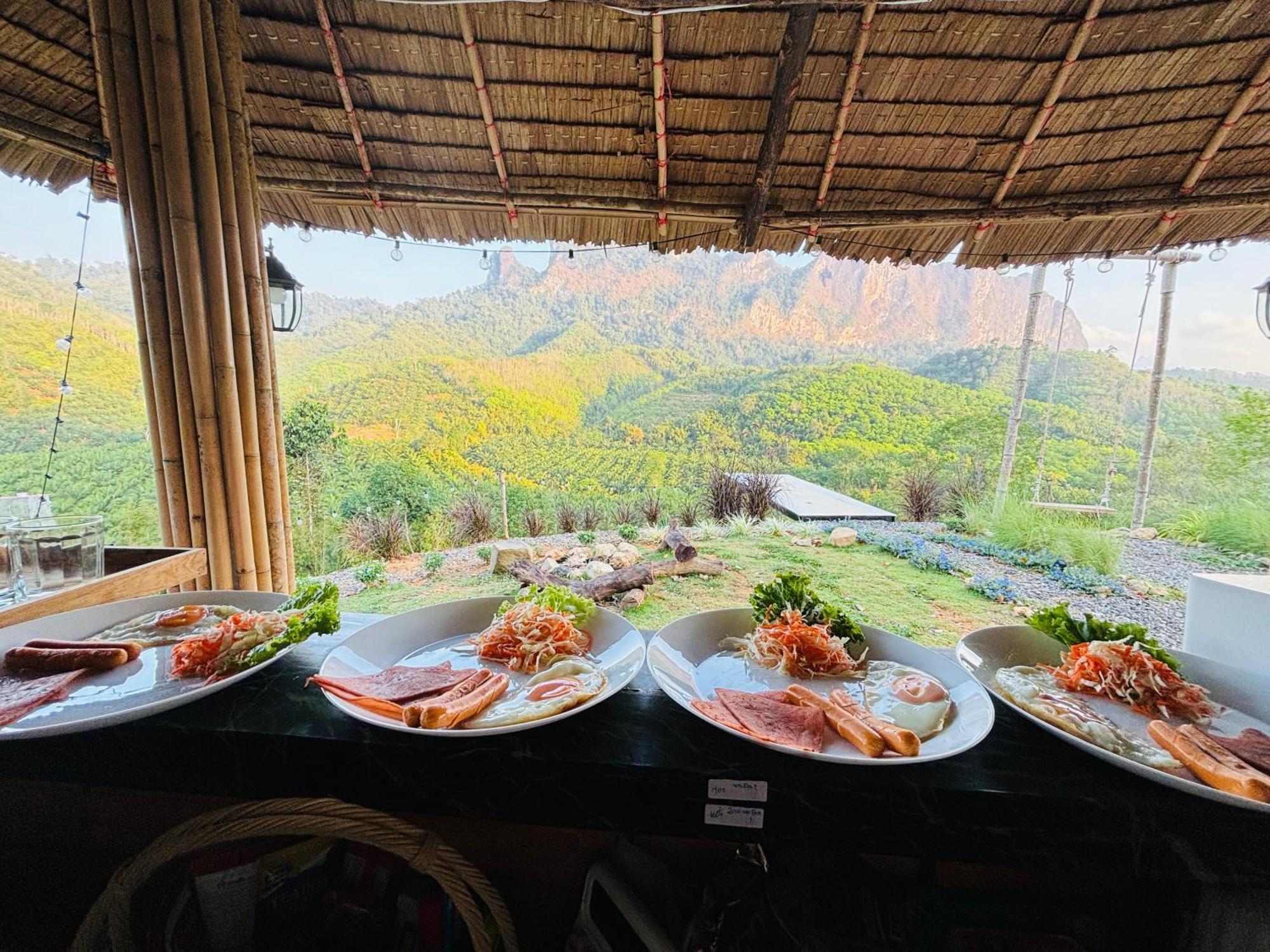 Camping Phutajoy Khaosok แคมป์ปิ้งภูตาจ้อยเขาศก Ban Thung Lang Tham Extérieur photo